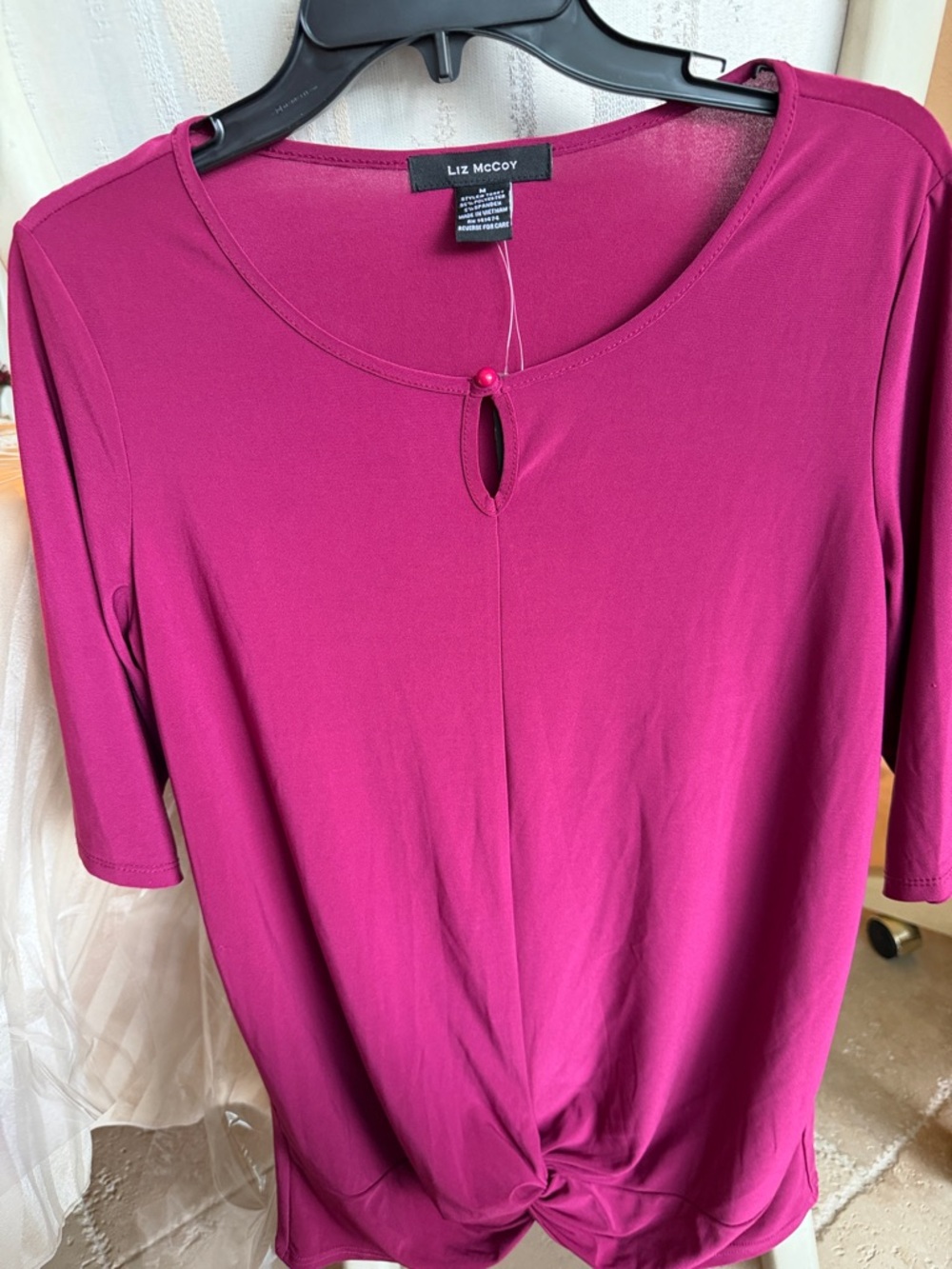 Liz McCoy Women's Twist-Hem Short Sleeve Top in Fuchsia